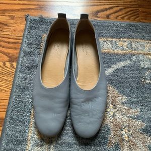 Everlane Day Glove Flat